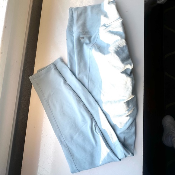 Fabletics SET: Cropped Top + Legging Light Blue - Picture 6 of 10